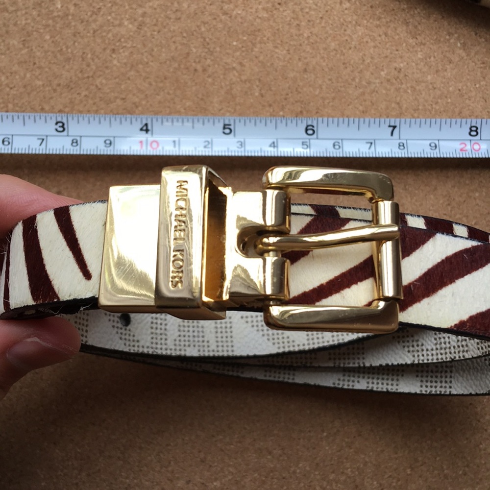 MICHAEL KORS belt